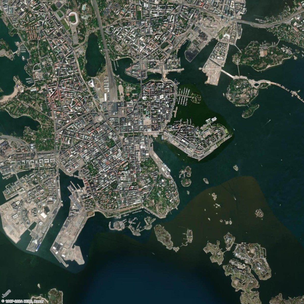 Static Maps API response of Helsinki with padding applied, showing extra space around the bounded area to prevent features from being cut off at edges.